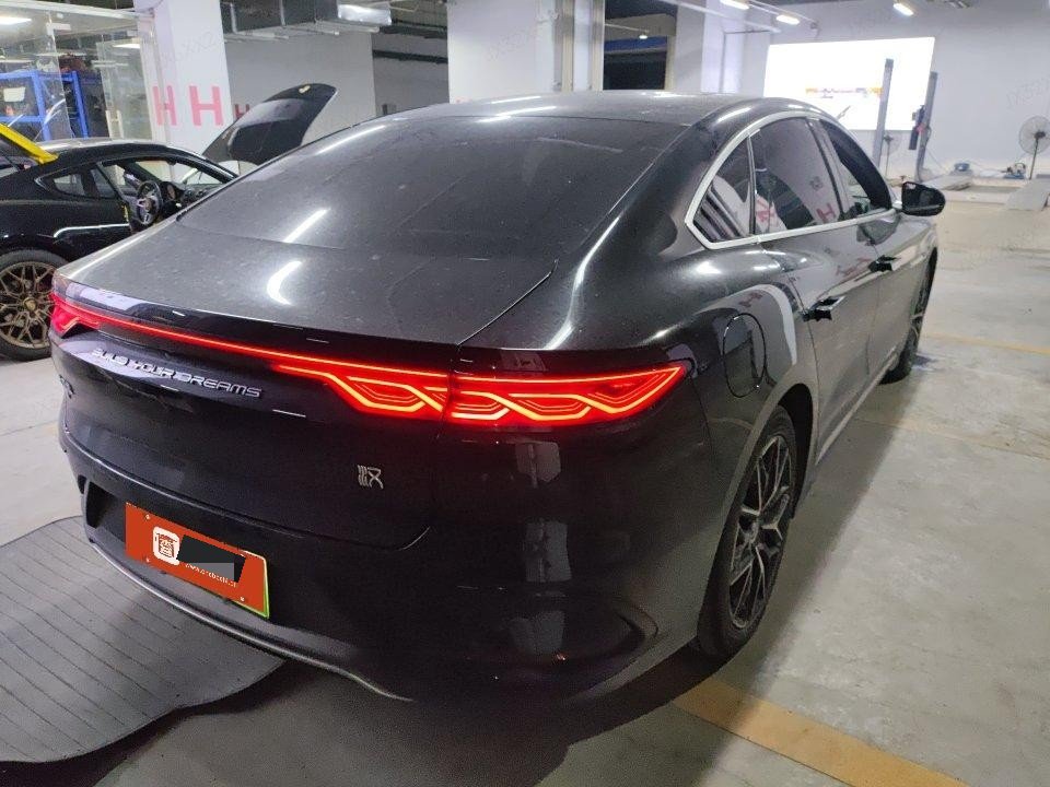 BYD Han 2024 car image #3