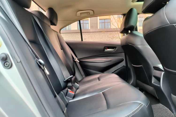 Toyota Corolla 2021 car image #12