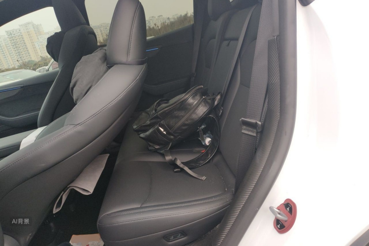 Tesla Model Y 2026 #19 Tesla Model Y 2026 immagine di auto #19