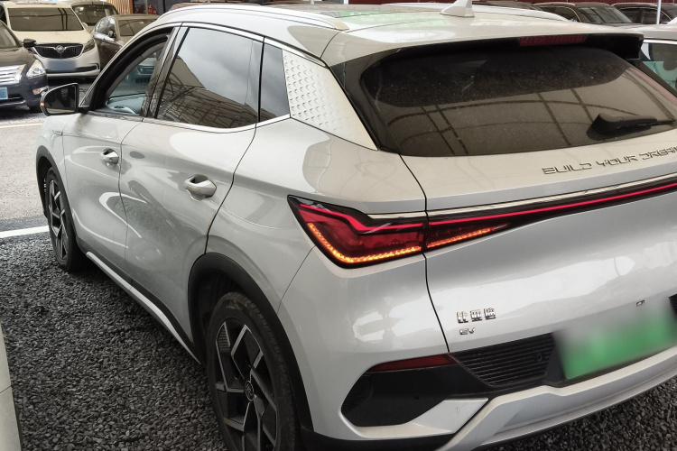 BYD Yuan Plus 2023 صورة سيارة #5