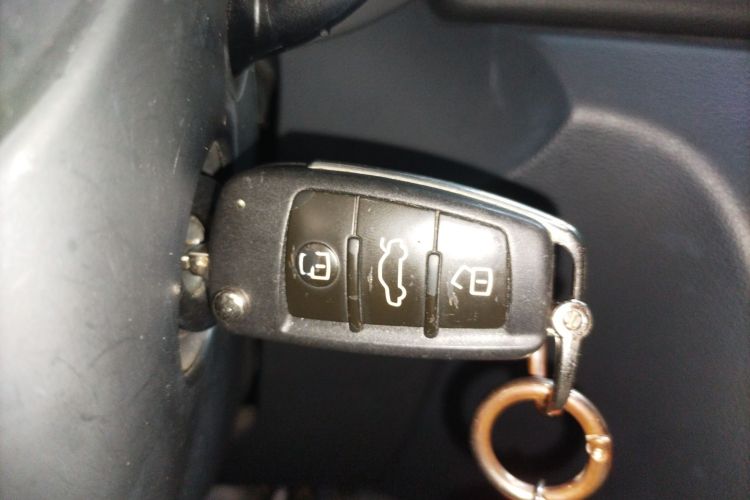 Audi Q3 2017 image de voiture #9