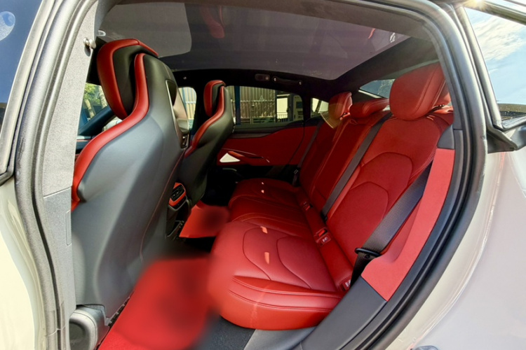 MI SU7 2024 imagem de carro #18