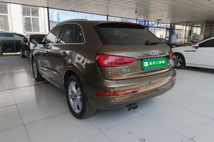 Audi Q3 2018 immagine di auto #5