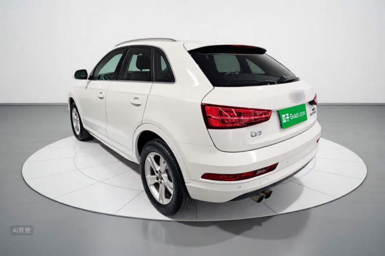 Audi Q3 2019 immagine di auto #5
