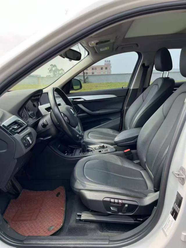BMW X1 2017 #4 BMW X1 2017 car image #4
