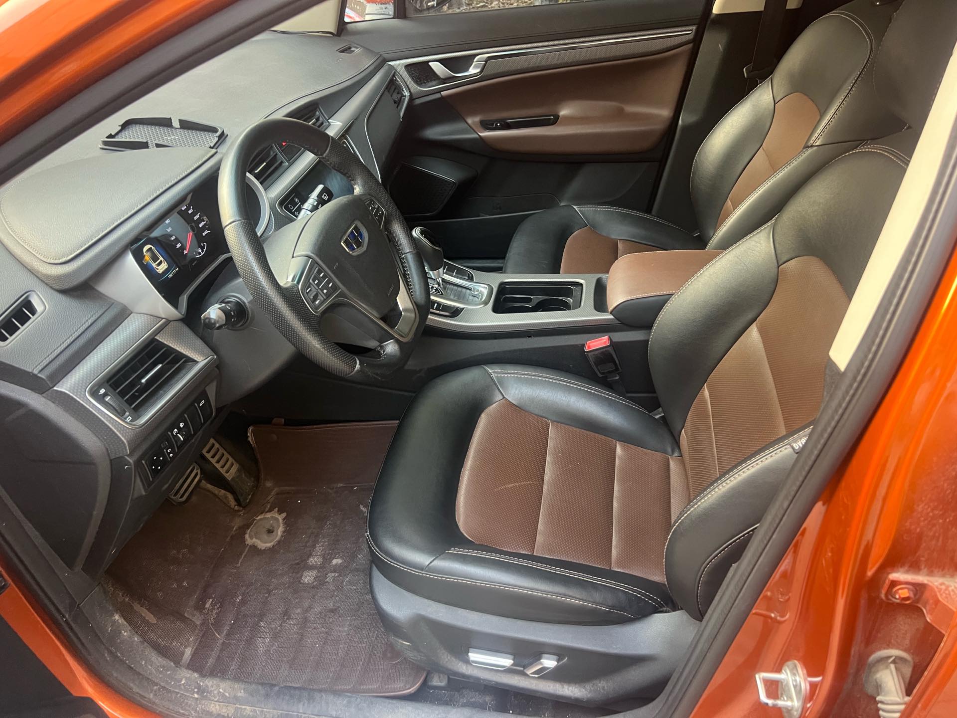 GEELY Emgrand GS 2016 car image #5