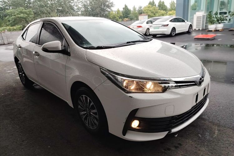 Toyota Corolla 2018 #4 Toyota Corolla 2018 car image #4