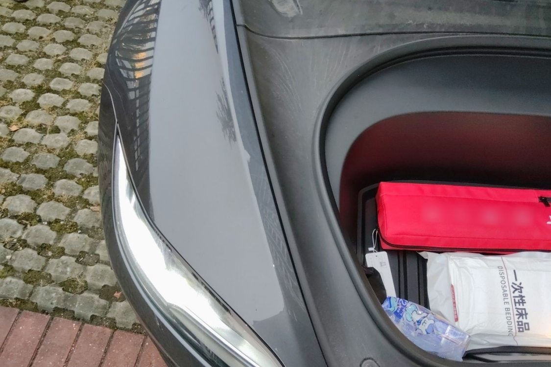 Tesla Model 3 2024 car image #11
