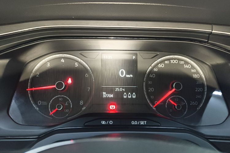 Volkswagen Polo 2020 изображение автомобиля #12