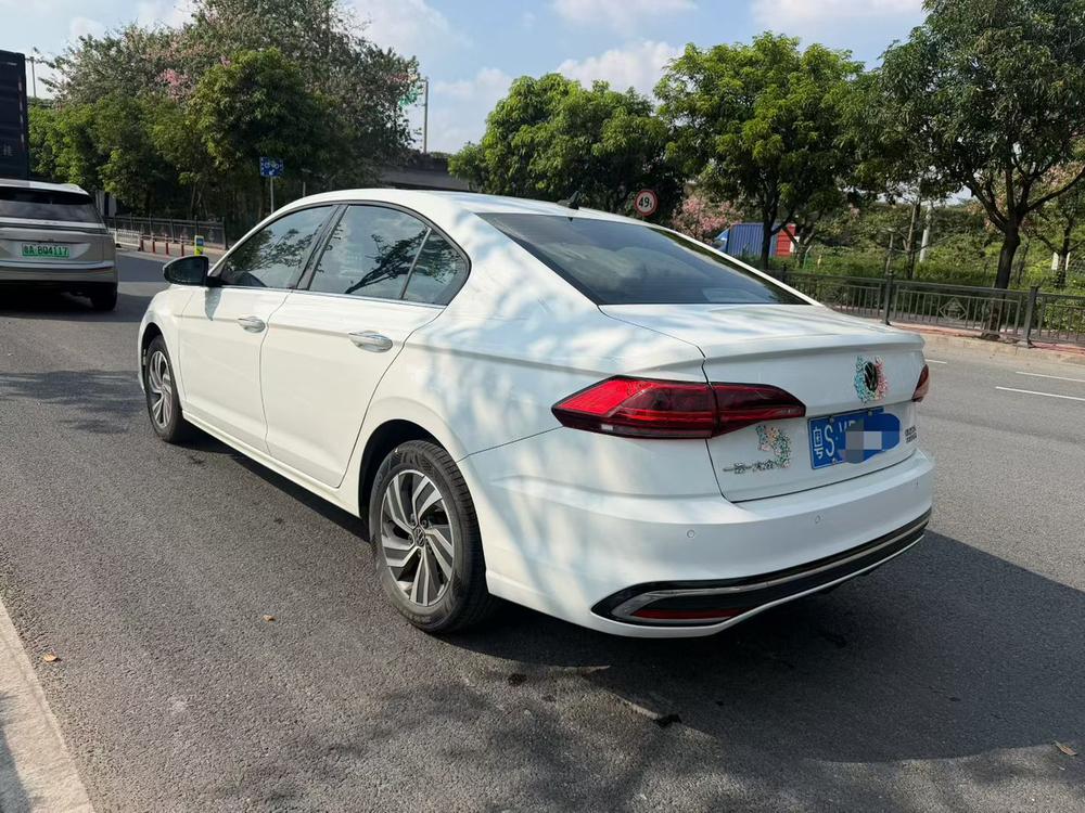 Volkswagen Bora 2023 immagine di auto #4