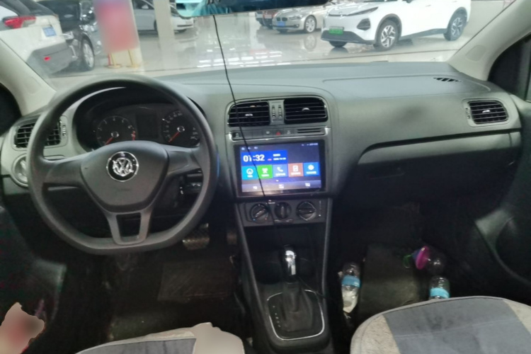 Volkswagen Polo 2018 #10 Volkswagen Polo 2018 car image #10