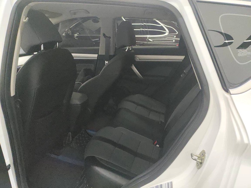 GEELY Coolray 2023 #7 GEELY Coolray 2023 car image #7