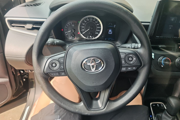 Toyota Corolla Cross 2023 #11 Toyota Corolla Cross 2023 car image #11