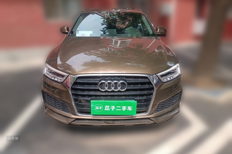 Audi Q3 2019 car image #3