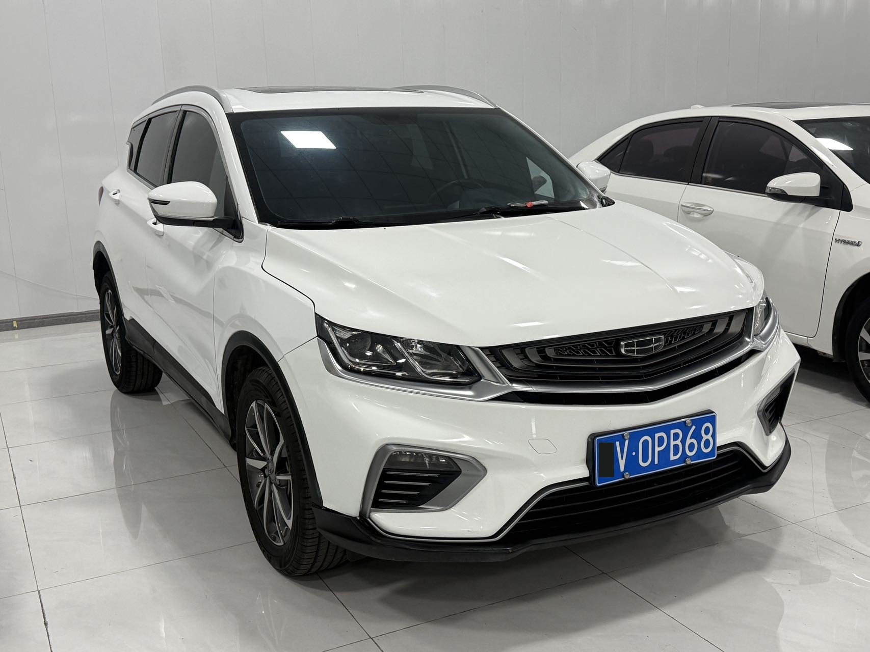 GEELY Coolray 2021 car image #3