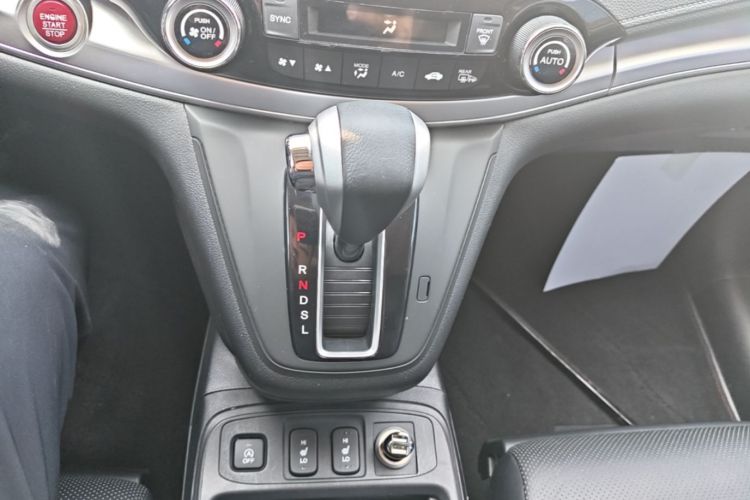 Honda CR-V 2016 immagine di auto #14