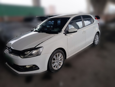 Volkswagen Polo 2014 Volkswagen Polo 2014 car image