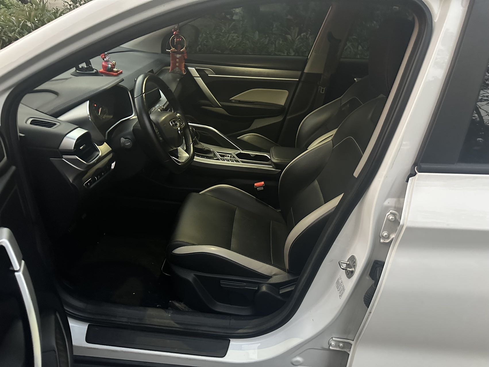 GEELY Coolray 2020 #5 GEELY Coolray 2020 imagem de carro #5