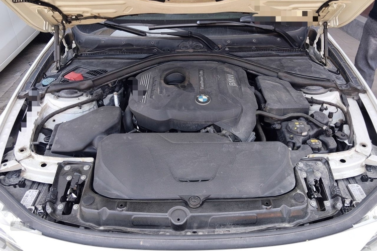BMW 3 Series 2017 #22 BMW 3 Series 2017 car image #22