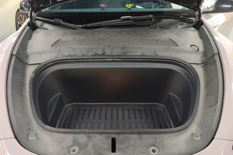 Tesla Model Y 2023 #22 Tesla Model Y 2023 car image #22