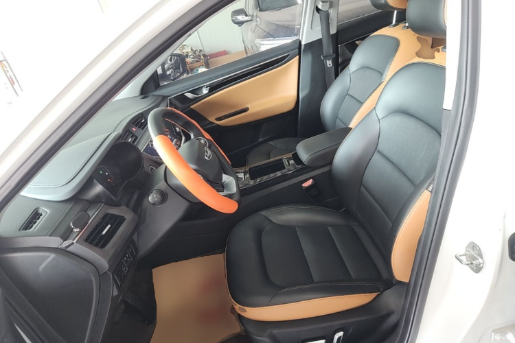 GEELY Emgrand GL 2020 car image #15
