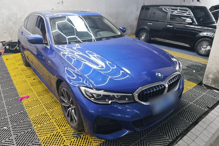BMW 3 Series 2021 #4 BMW 3 Series 2021 car image #4
