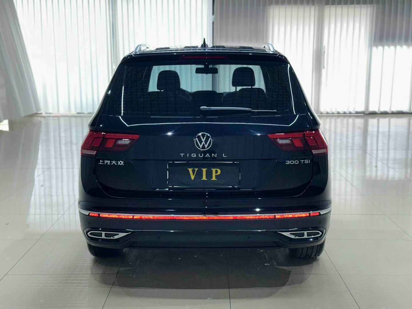 Volkswagen Tiguan L 2025 #3 Volkswagen Tiguan L 2025 изображение автомобиля #3