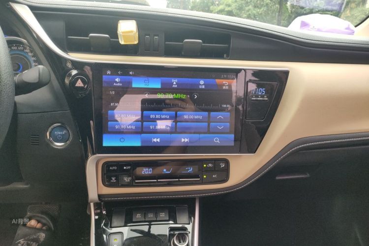 Toyota Corolla 2018 #15 Toyota Corolla 2018 car image #15