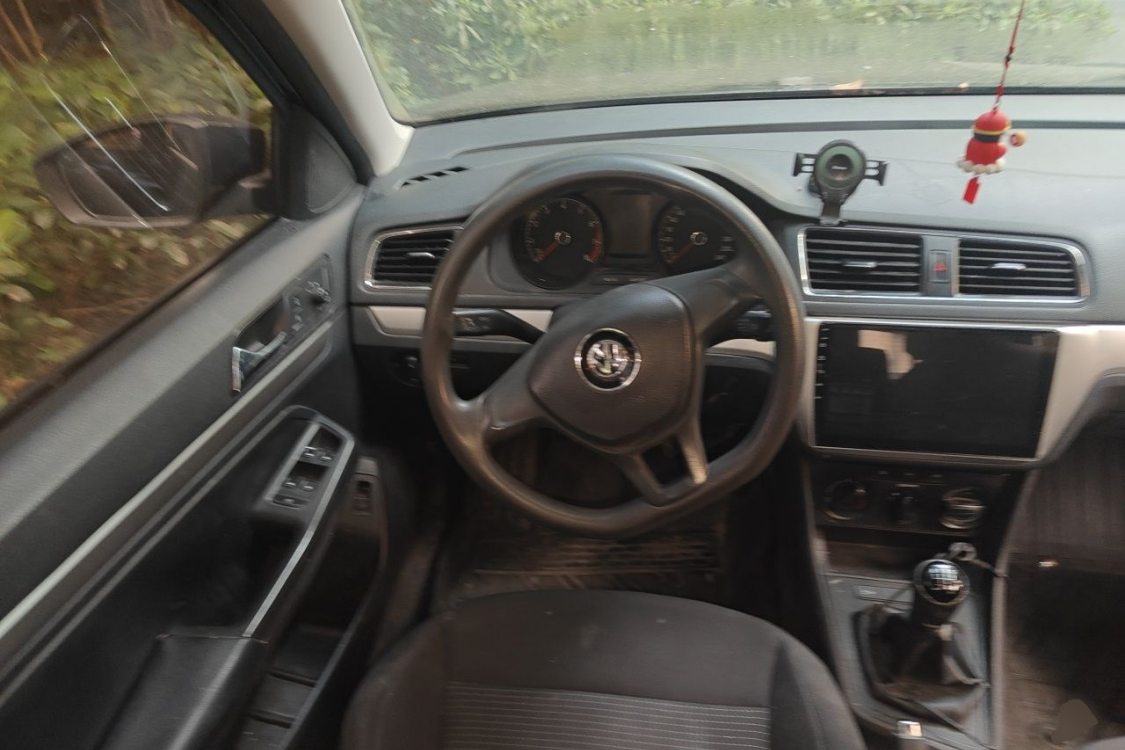 Volkswagen Lavida 2015 car image #22