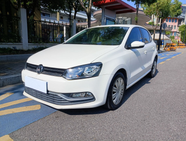 Volkswagen Polo 2019 image de voiture 