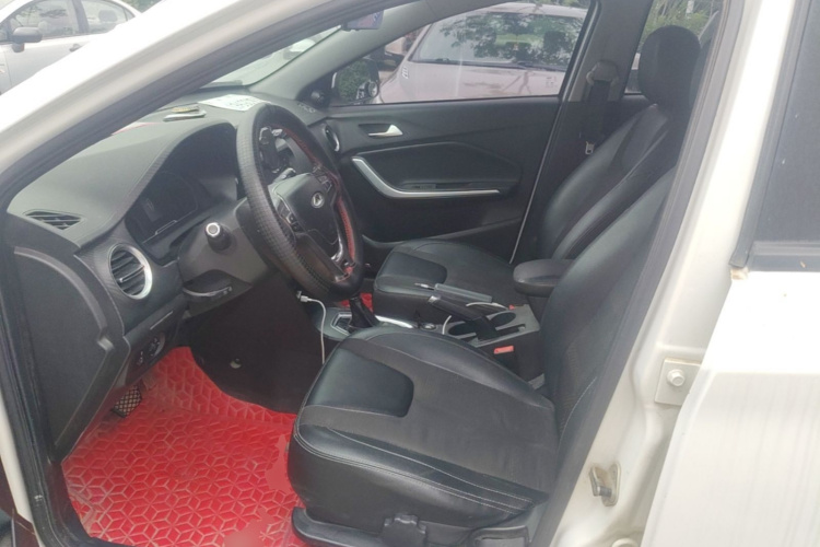 Chery Tiggo 3x 2018 car image #19