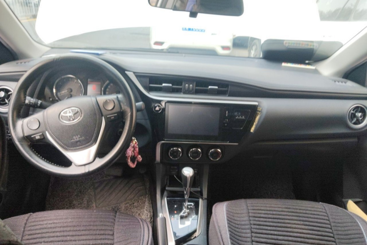 Toyota Corolla 2017 صورة سيارة #7