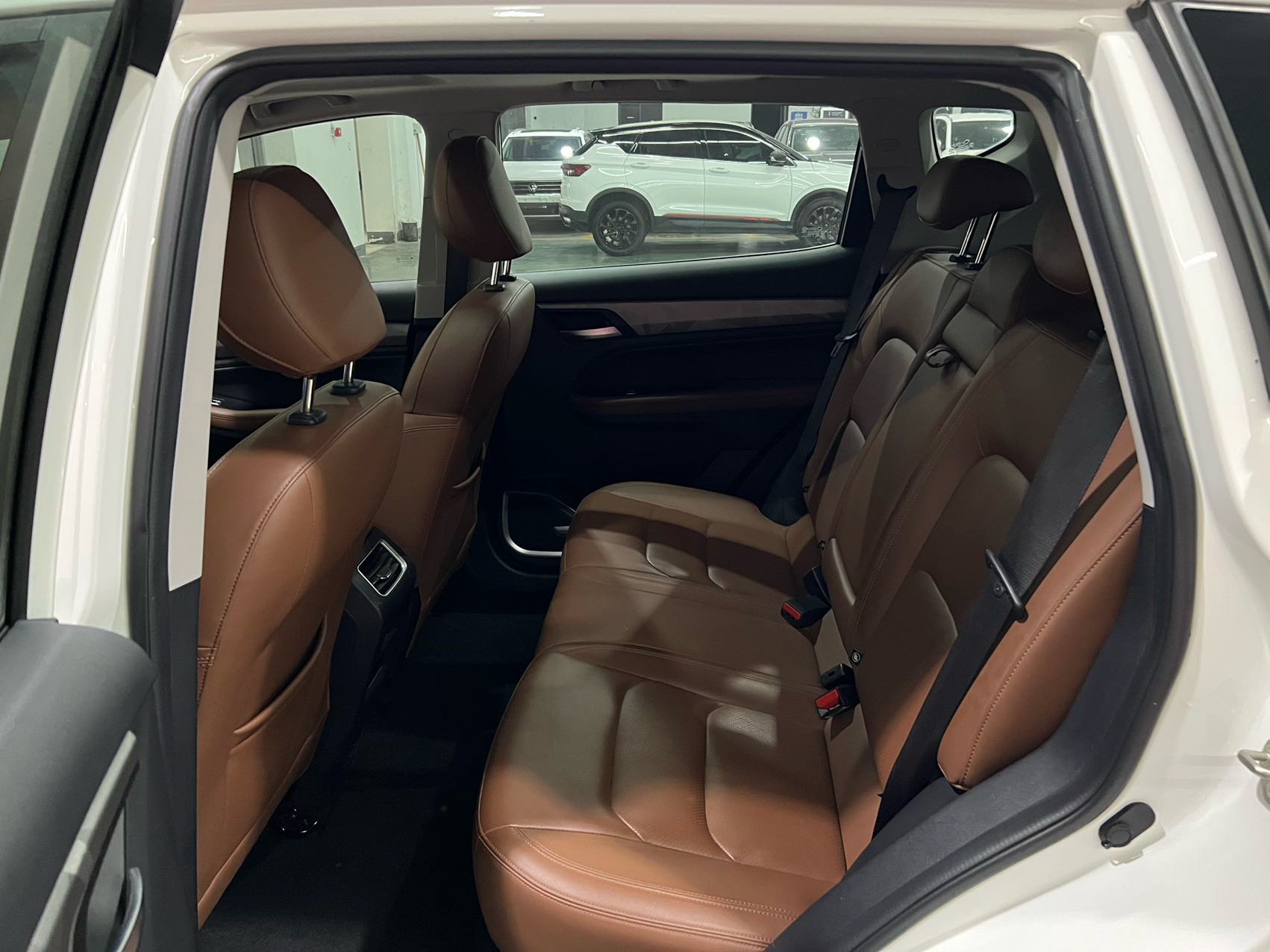 GEELY Vision X6 2022 imagen de coche #9