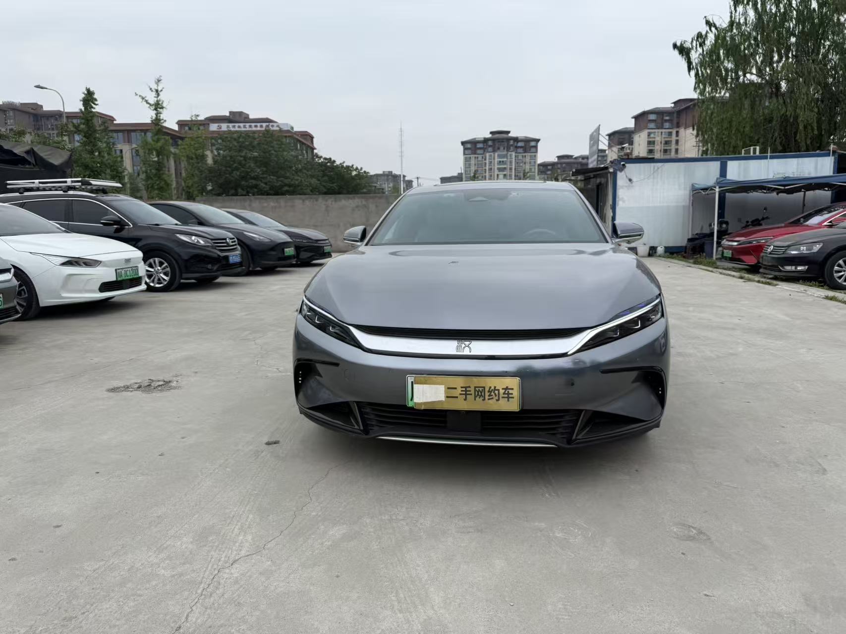 BYD Han 2025 car image #2