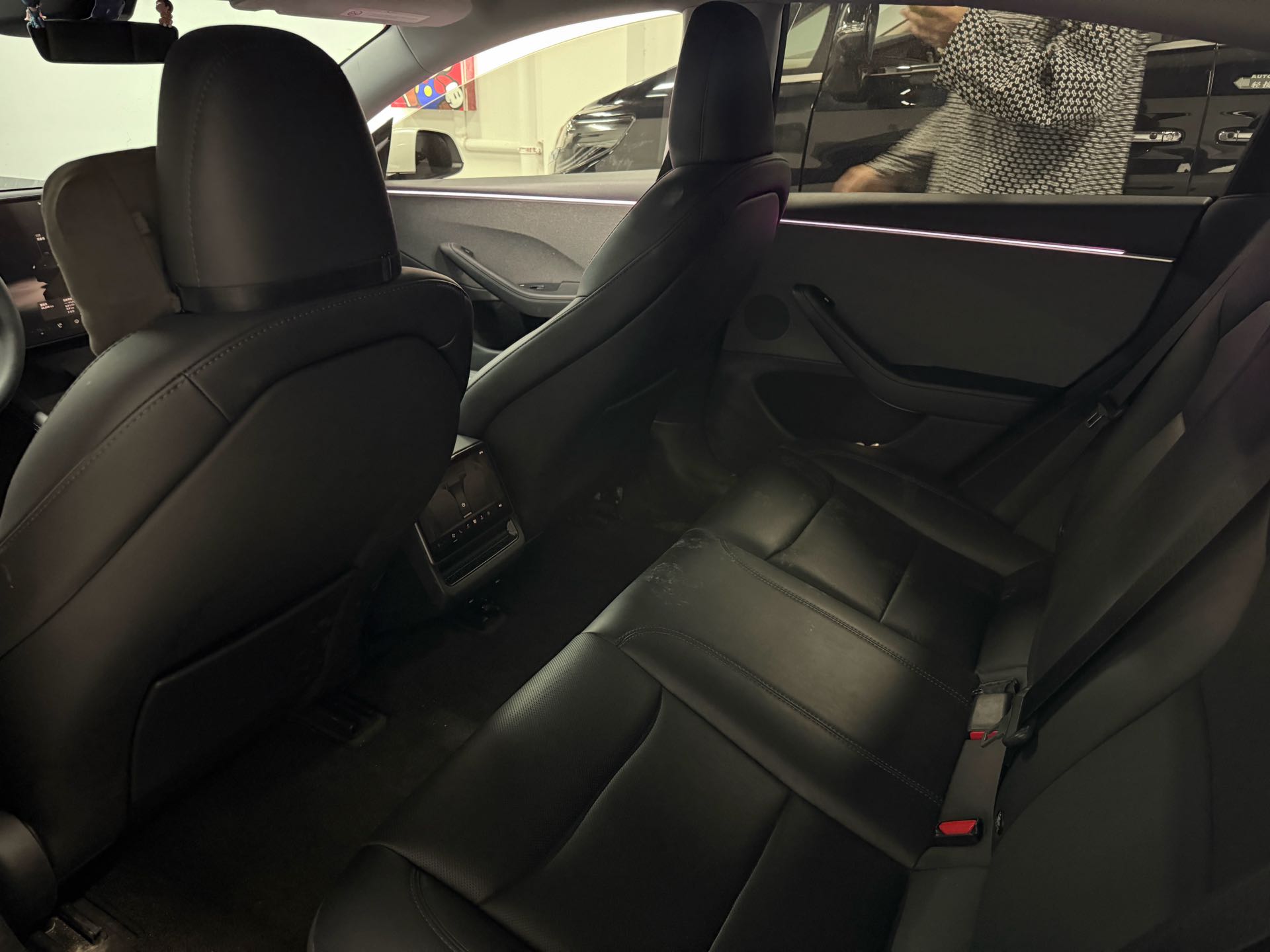 Tesla Model 3 2024 #5 Tesla Model 3 2024 صورة سيارة #5