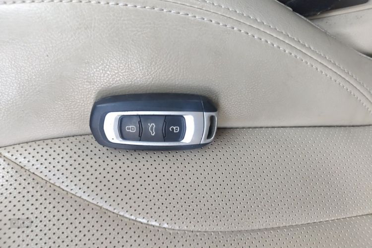 GEELY Emgrand 2017 #10 GEELY Emgrand 2017 car image #10