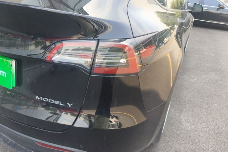 Tesla Model Y 2022 #8 Tesla Model Y 2022 immagine di auto #8