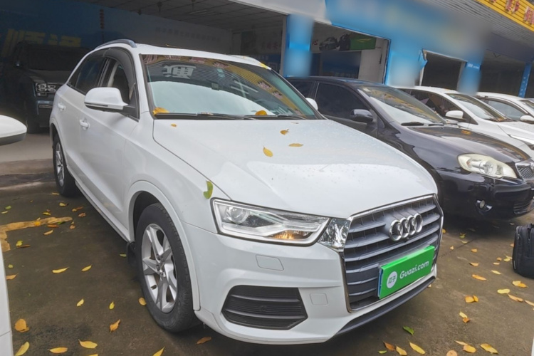 Audi Q3 2017 car image #4