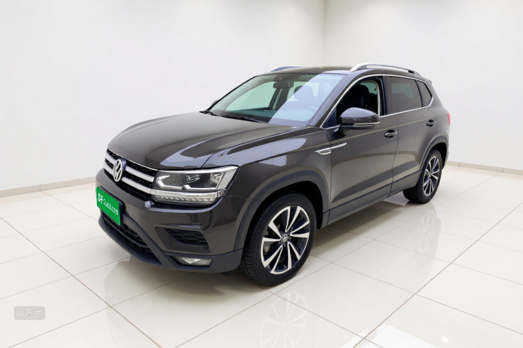 Volkswagen Tharu 2022 car image #2