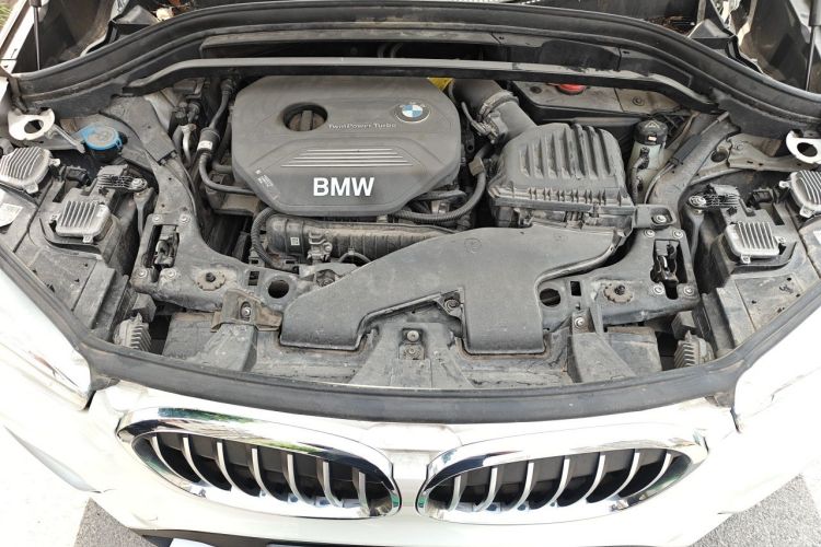 BMW X1 2018 #22 BMW X1 2018 car image #22