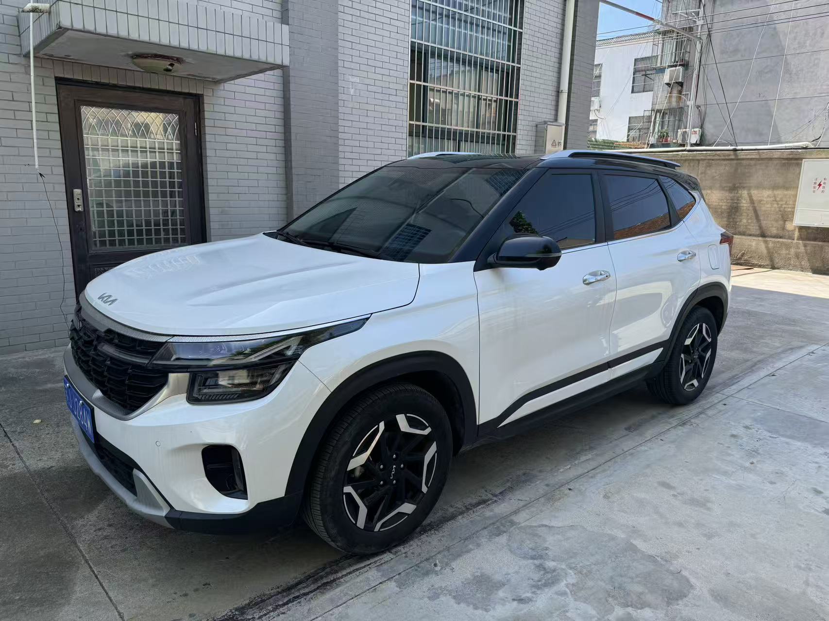 Kia Seltos 2023 Kia Seltos 2023 car image