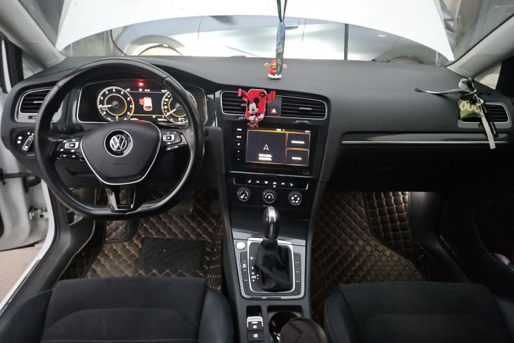 Volkswagen Golf 2020 #7 Volkswagen Golf 2020 car image #7