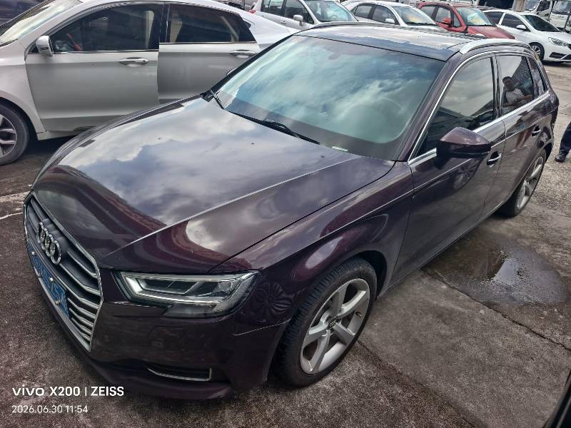 Audi A3 2019 car image #7