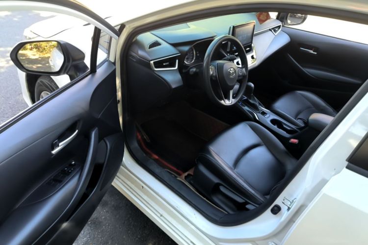 Toyota Corolla 2020 car image #16