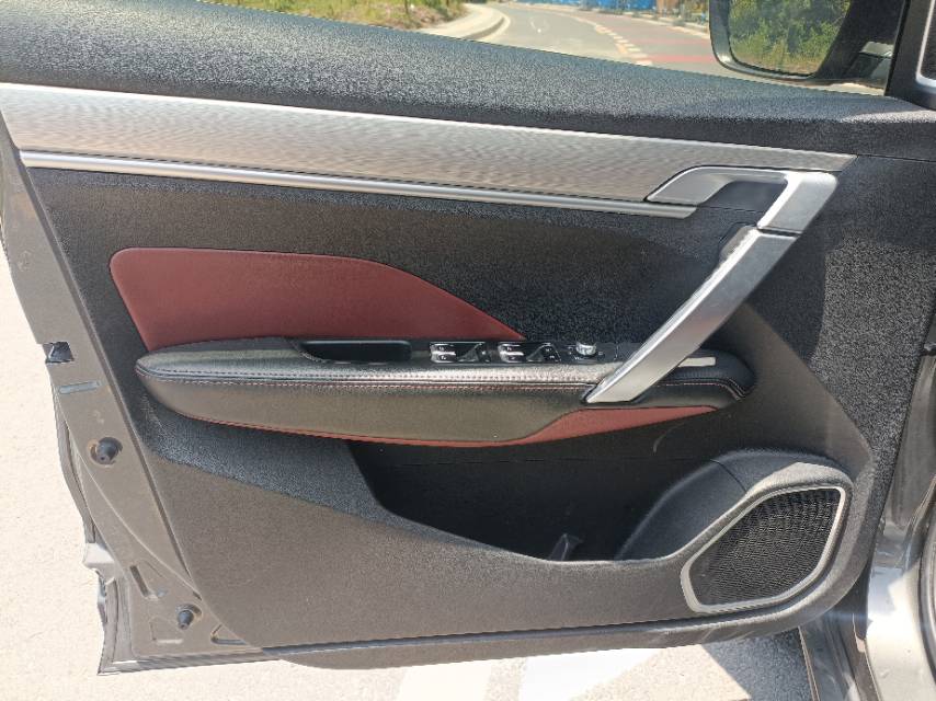 GEELY Coolray 2022 image de voiture #10