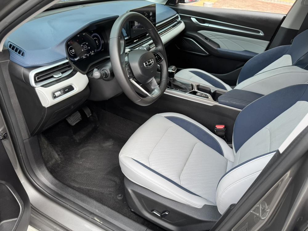 GEELY Emgrand 2021 #15 GEELY Emgrand 2021 car image #15
