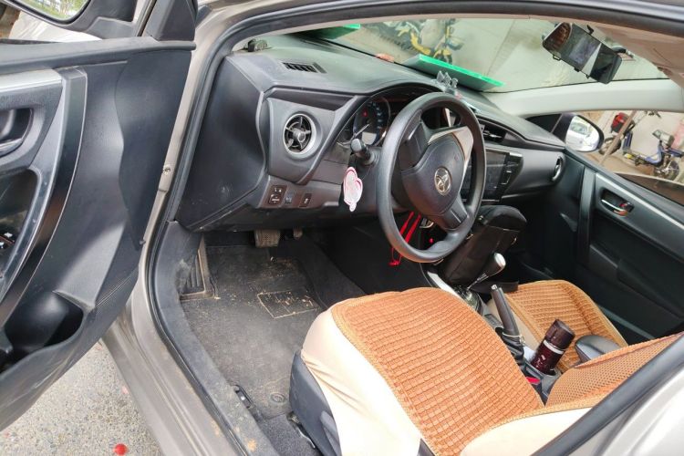 Toyota Corolla 2018 car image #19