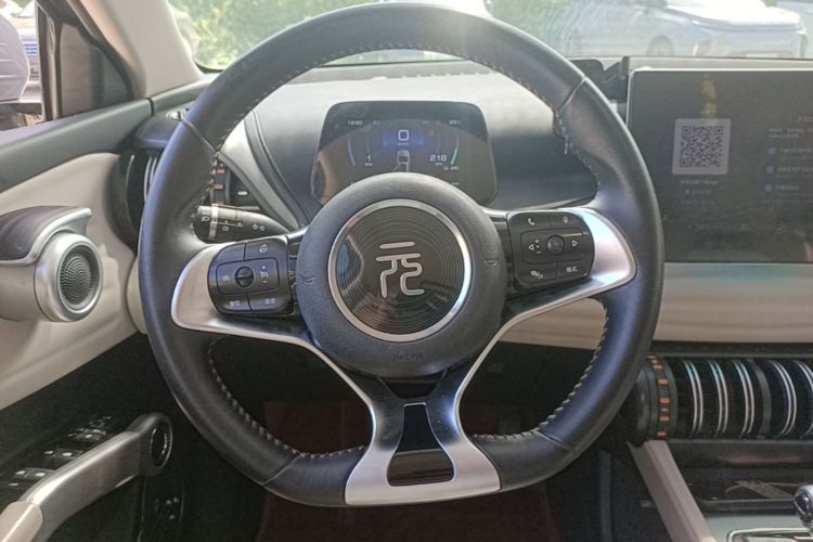 BYD Yuan Plus 2024 #15 BYD Yuan Plus 2024 car image #15