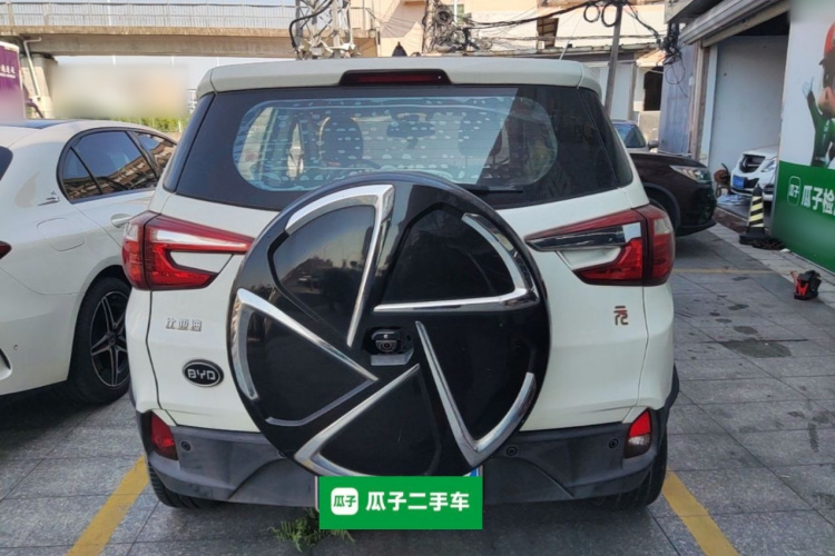 BYD Yuan 2017 #6 BYD Yuan 2017 immagine di auto #6