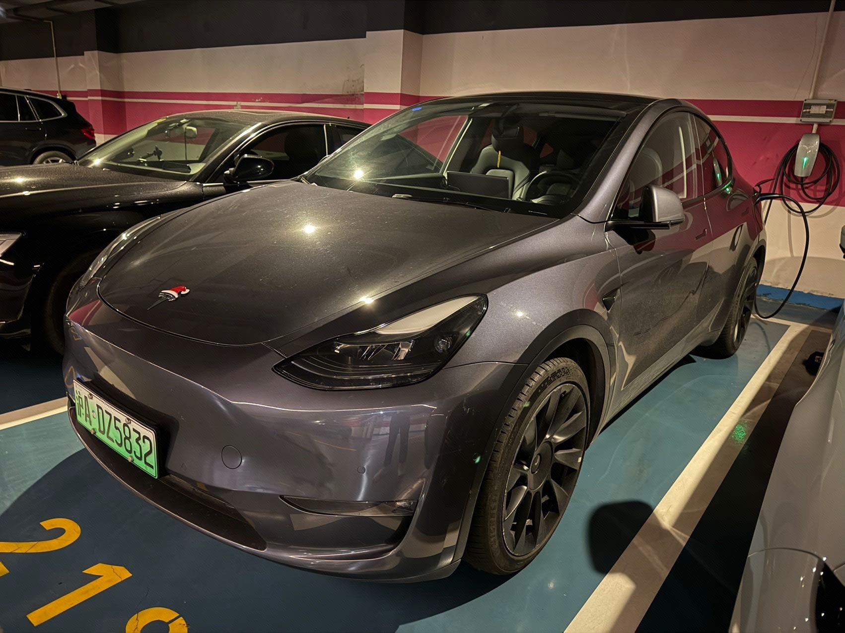 Tesla Model Y 2021 Tesla Model Y 2021 car image